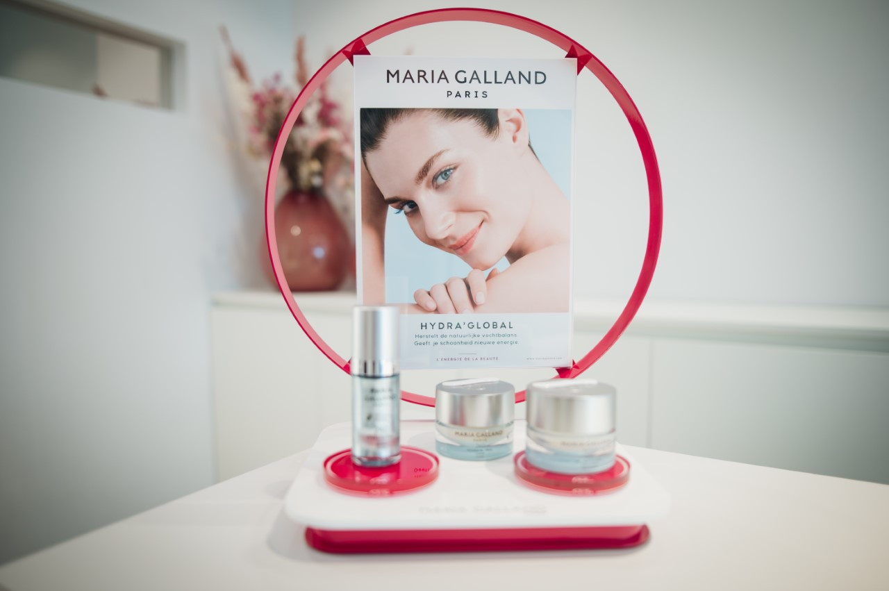 photo - Schoonheidsspecialiste Aïcha